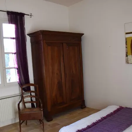 D'hotes Dans Maison D'artiste Bed & Breakfast *