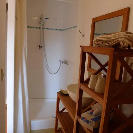 D'hotes Dans Maison D'artiste Bed & Breakfast Galargues